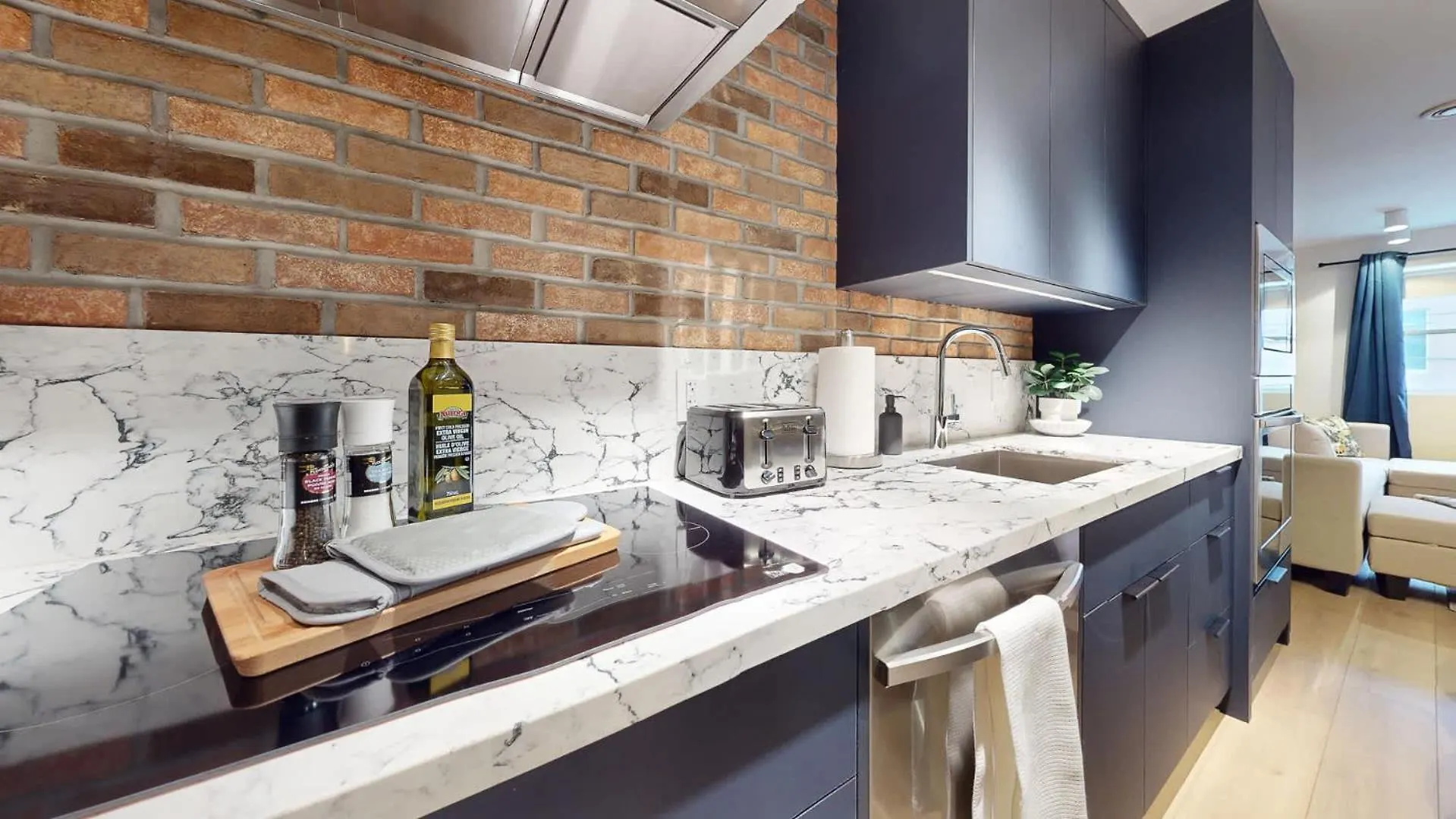 Casa Hotel Elegant 2Br Suite In Leslieville Toronto